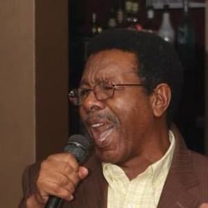 Meet your Posher, Larry